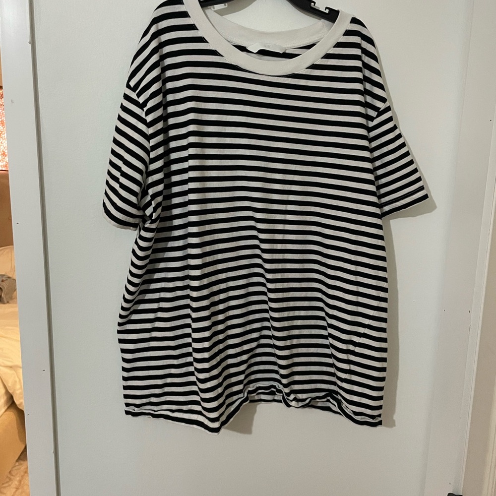 H&M Black & White Striped Short Sleeve Tee